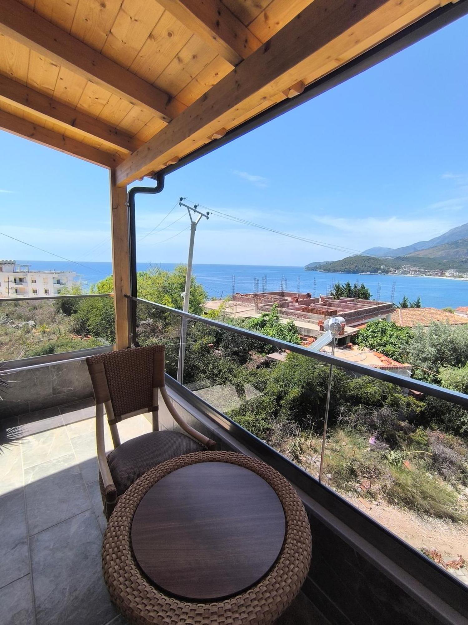 Villa Bodini Himare Exteriör bild